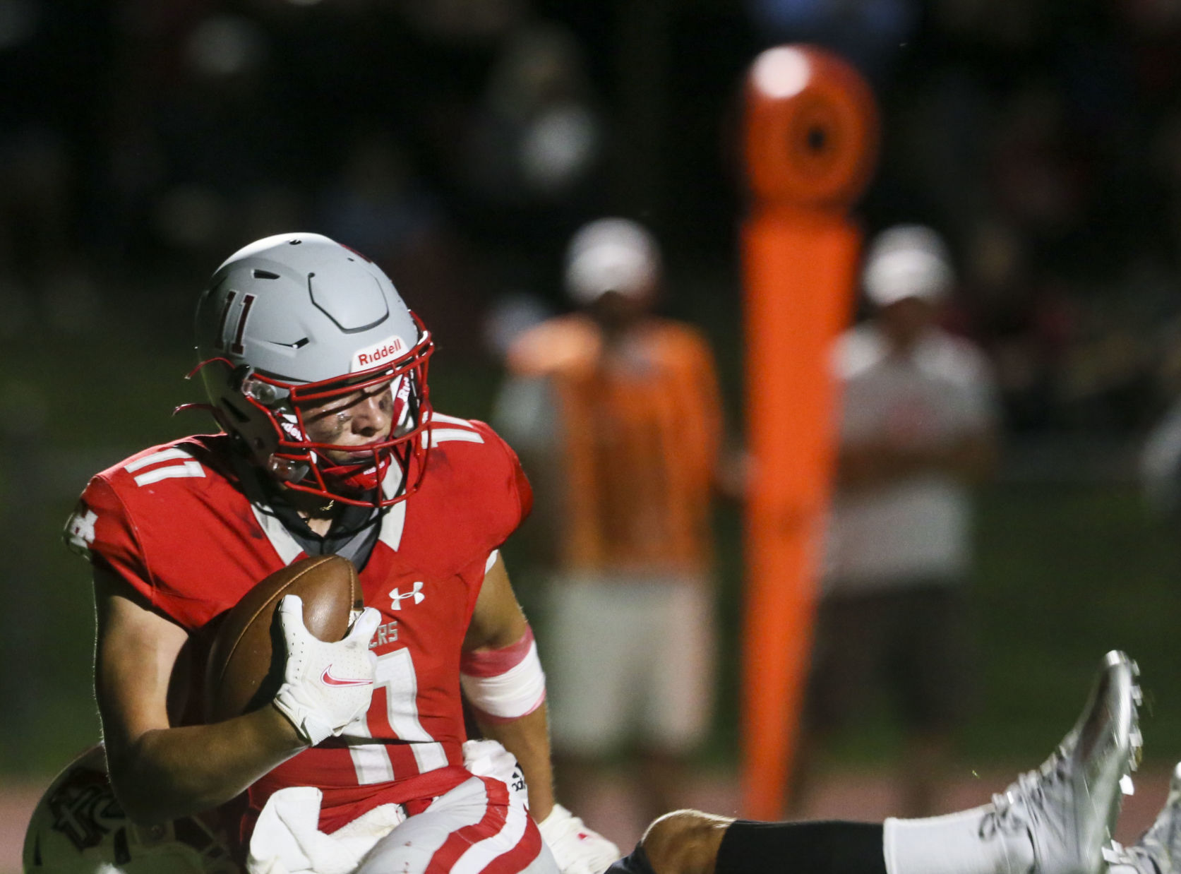 091021-qc-spt-assum-ns fball-07.JPG